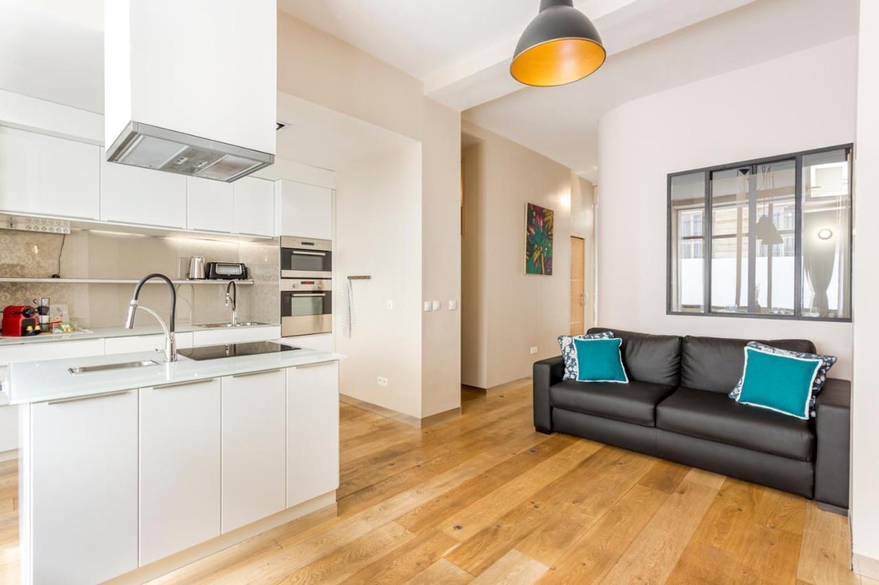 Design Et Confort Near Champs Elysees Париж Екстериор снимка