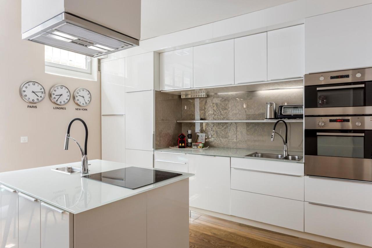 Design Et Confort Near Champs Elysees Париж Екстериор снимка