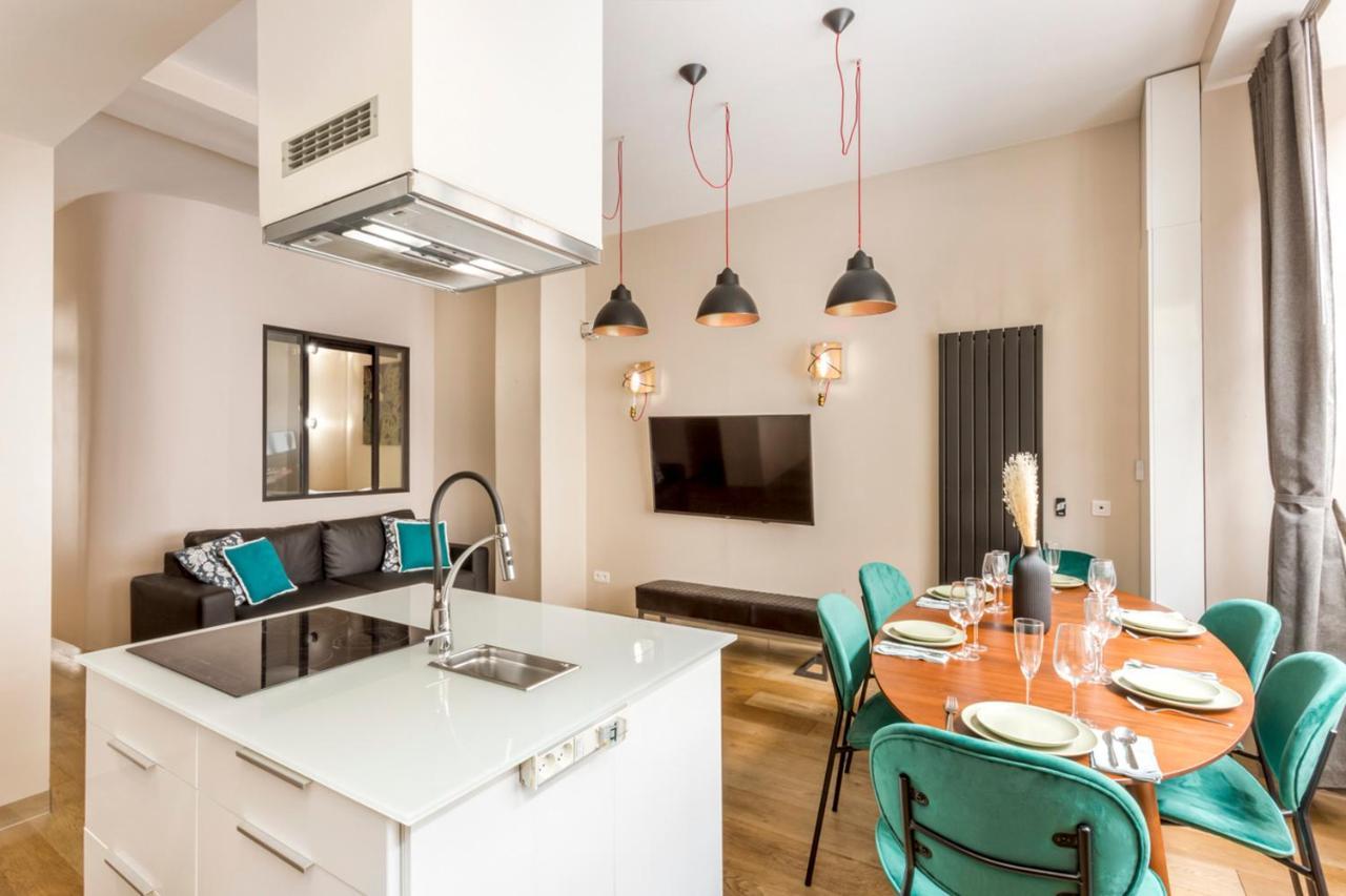 Design Et Confort Near Champs Elysees Париж Екстериор снимка